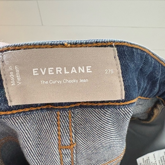 Everlane The Curvy Cheeky Jeans - Picture 3 of 6